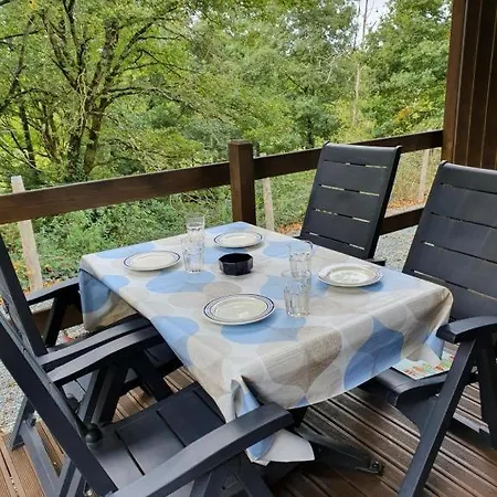 Campsite Camping Village Puyrond Bressuire *